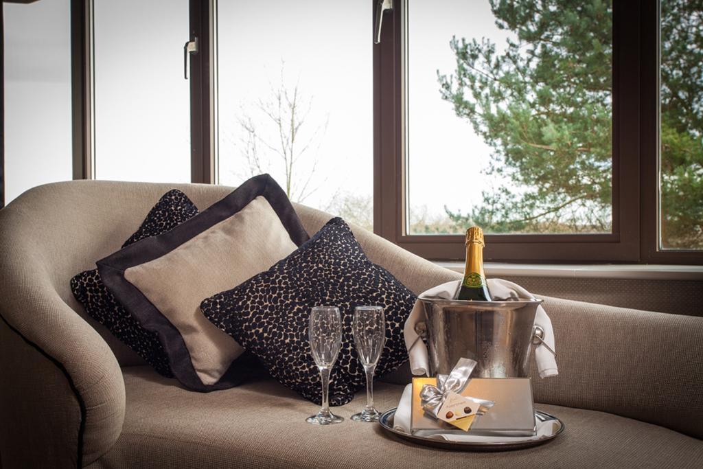 Abbey Hotel Golf & Spa Redditch Bagian luar foto